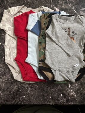 Gerber Baby Bodysuit Set – Camo, Red, Gray, Tan